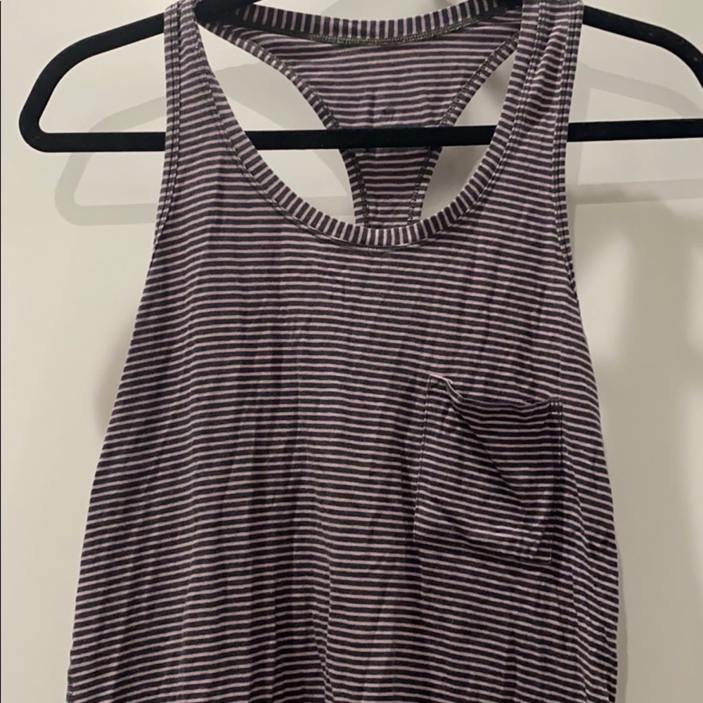 Lululemon tank